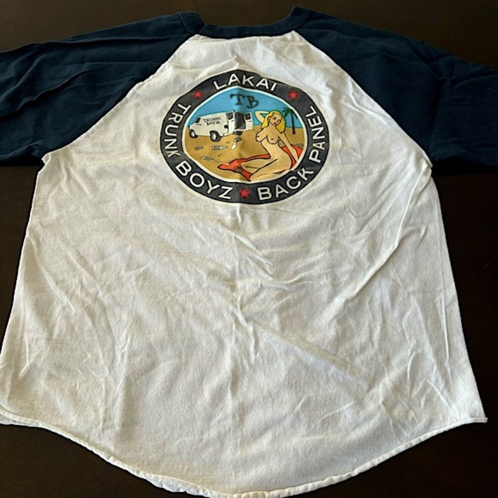 🛹💙 Vtg LAKAI x The Trunk Boyz Raglan T-shirt Size MEDIUM 🛹💙